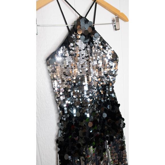 AMYLYNN Silver Austin Sequin Halter-Neck Midi Dress SIZE MEDIUM - Picture 7 of 11